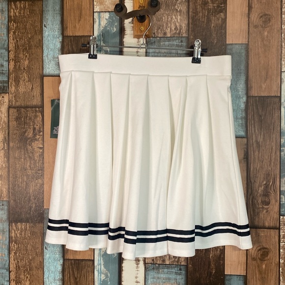 Wild fable white and black stripe pleated elastic waist  skirt - Picture 1 of 16